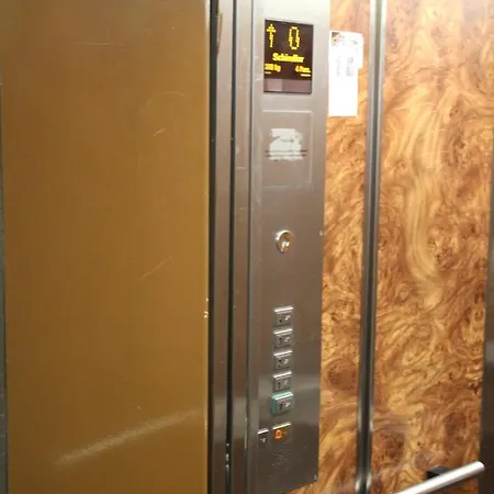 Vut Ursulas Lägenhet